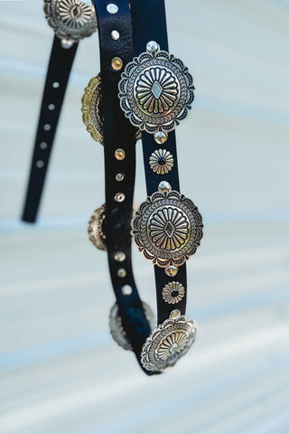 Black Medallion Western Belt - Simply Me Boutique