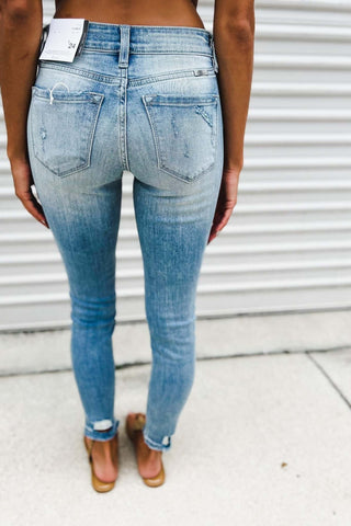KanCan Star of the Show Distressed Jeans - Simply Me Boutique
