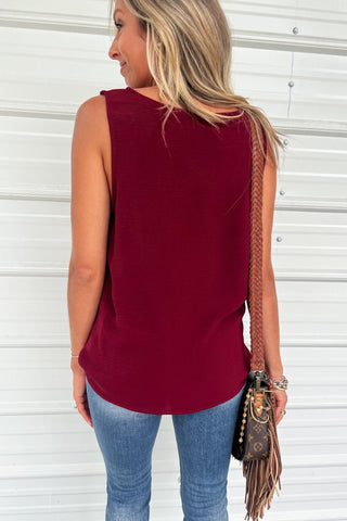 Office Basic V Neck Sleeveless Top - Simply Me Boutique