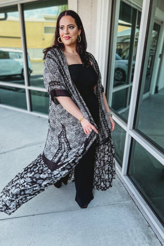 Paisley Tapestry Free Flow Kimono 4 COLORS! - Simply Me Boutique