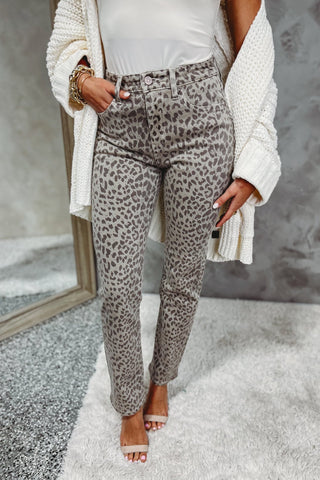 *PREORDER KANCAN Phoenix High Rise Leopard Straight Jeans - Simply Me Boutique