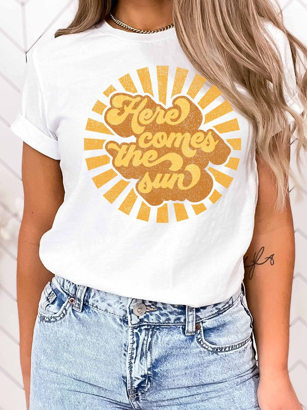 Here Comes the Sun Vintage White Graphic Tee