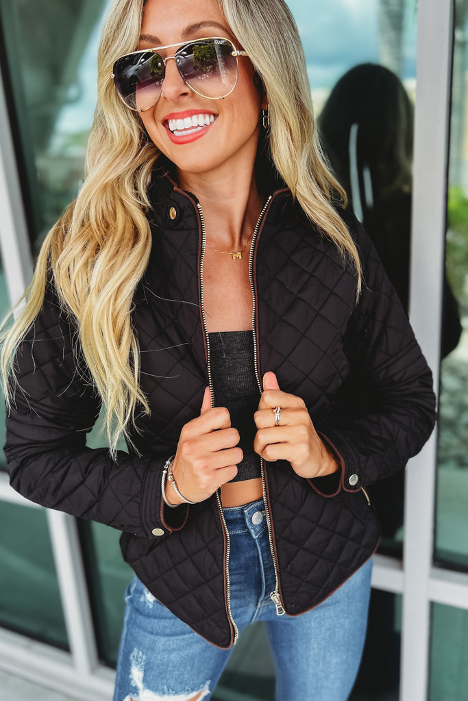 Mountain Vibes Quilted Jacket (More colors)