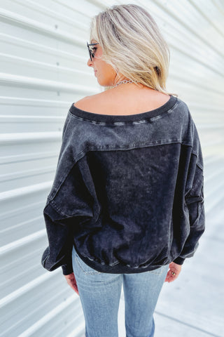 Weekend Days Washed V Neck Pullover