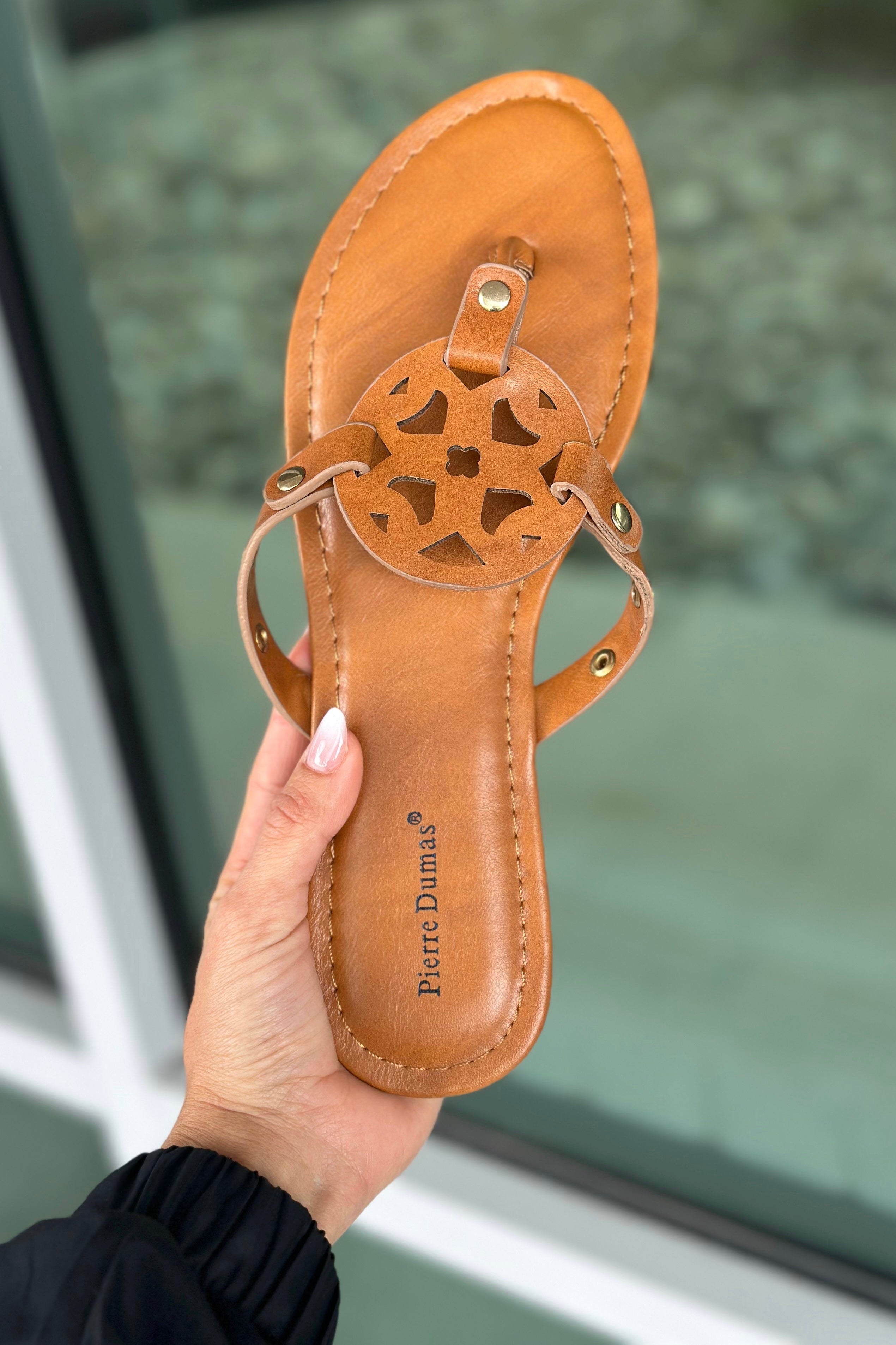 Windsor Classic Everyday Style Thong Sandals | Westland Mall