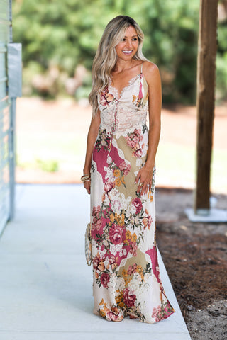 Maple Lane Floral Lace Detail Maxi Dress