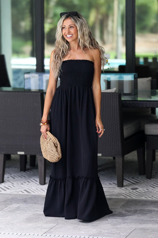 smocked top maxi dress Beckie in Off White L / Off White 28 Length Sleeveless Gingham Smocked Top Maxi