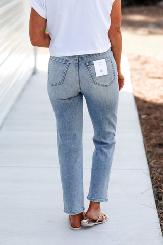 CELLO Jordyn Ultra High Rise Straight Leg Jeans - Simply Me Boutique