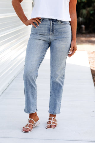 CELLO Jordyn Ultra High Rise Straight Leg Jeans - Simply Me Boutique