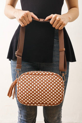 Checkered Woven Carryall Bag - Simply Me Boutique