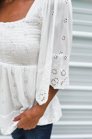 Daisy Lane Eyelet Top - Simply Me Boutique