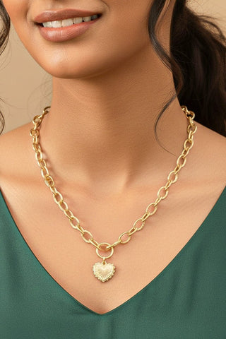 Gold Heart Pendant Necklace - Simply Me Boutique