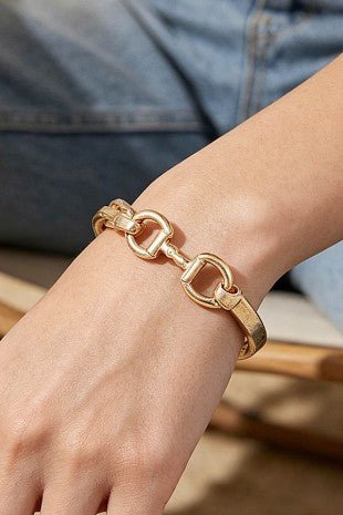 *Hammered Toggle Cuff Bracelet - Simply Me Boutique