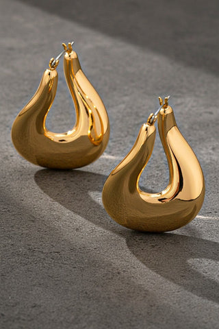 Hollow Twisted Teardrop Gold Earrings - Simply Me Boutique