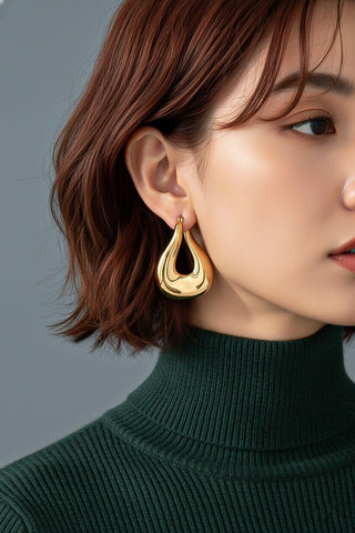 Hollow Twisted Teardrop Gold Earrings - Simply Me Boutique