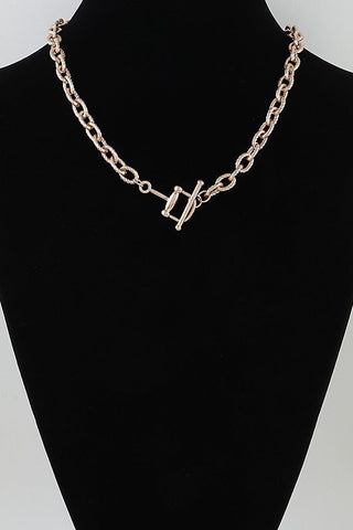 Horseshoe Toggle Gold Chain Necklace - Simply Me Boutique