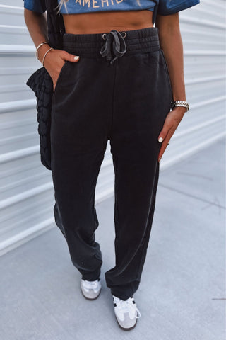 In Motion Mineral Washed Sweatpants - Simply Me Boutique