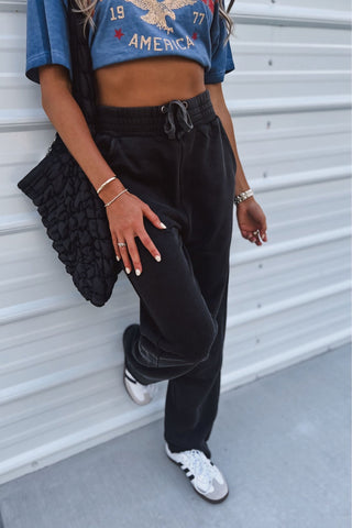 In Motion Mineral Washed Sweatpants - Simply Me Boutique