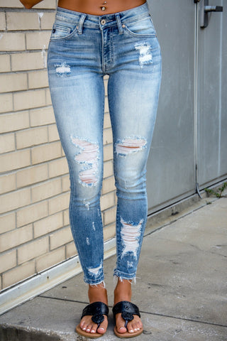 KanCan Star of the Show Distressed Jeans - Simply Me Boutique