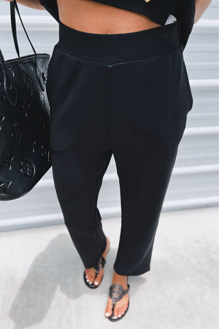 Luxe Fabric Cropped Black Pants - Simply Me Boutique