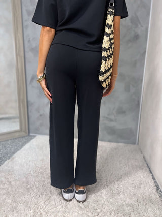 Luxe Fabric Cropped Black Pants - Simply Me Boutique