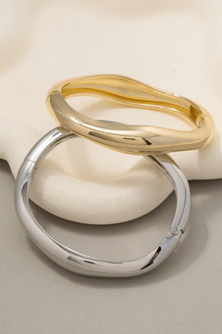 Metallic Sculpted Hinged Bangle Bracelet (Gold, Silver) - Simply Me Boutique