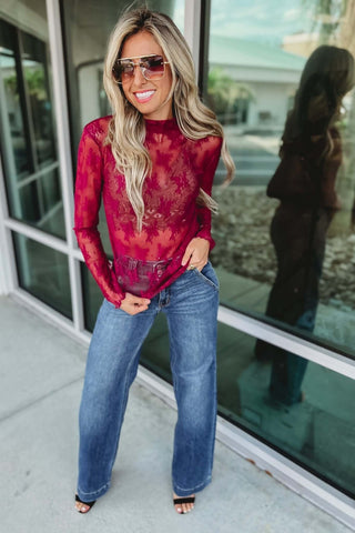 Moonlight Serenade Lace Layering Top 4 COLORS! - Simply Me Boutique