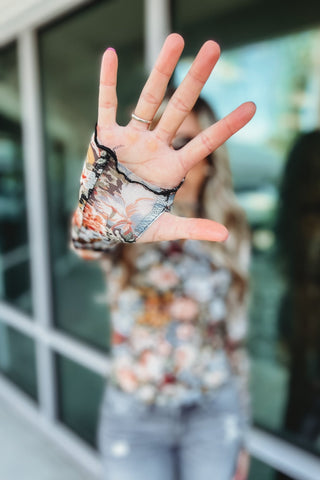 On My Mind Mesh Floral Top - Simply Me Boutique