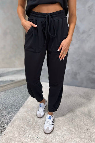 On The Go French Terry Black Joggers - Simply Me Boutique