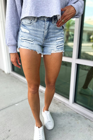 PETRA Amber Frayed Hem Denim Shorts - Simply Me Boutique