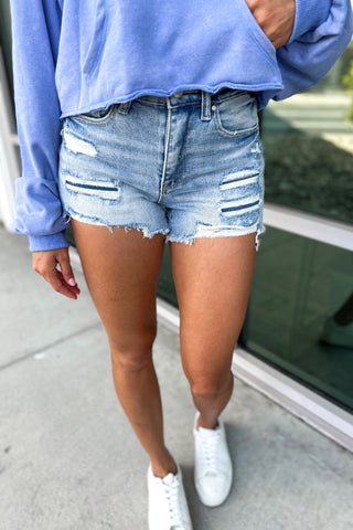 PETRA Amber Frayed Hem Denim Shorts - Simply Me Boutique