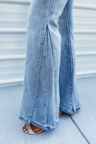 (PREORDER) KANCAN Brandi High Rise Flare Jeans - Simply Me Boutique
