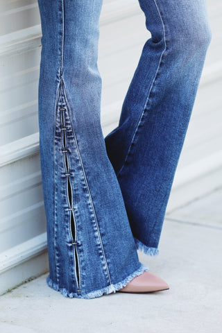 (PREORDER) KanCan Ruby High Rise Flare Jeans - Simply Me Boutique