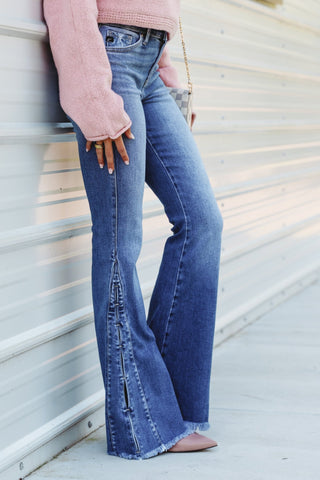 (PREORDER) KanCan Ruby High Rise Flare Jeans - Simply Me Boutique