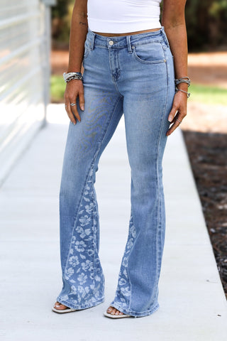 (PREORDER) Lily Mid Rise Floral Flare Jeans - Simply Me Boutique