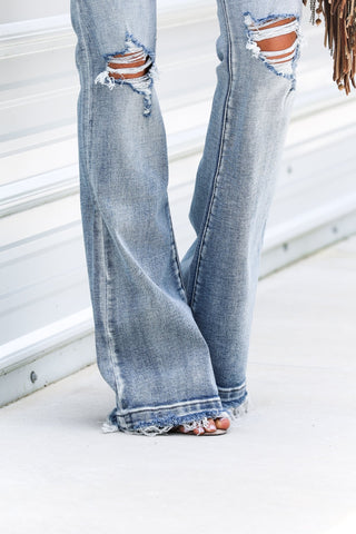 (PREORDER SHIPS 10 DAYS) PETRA153 Danielle Button Fly Mid Rise Flare Jeans - Simply Me Boutique