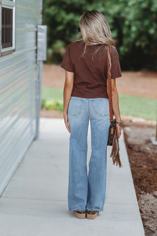 The Daily Driver Essential Tee - Simply Me Boutique