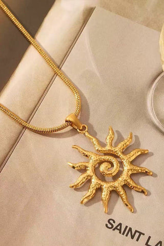 The Luna Soleil Necklace - Simply Me Boutique