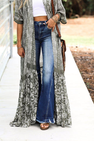 The Mia Olive Paisley Tapestry Kimono - Simply Me Boutique