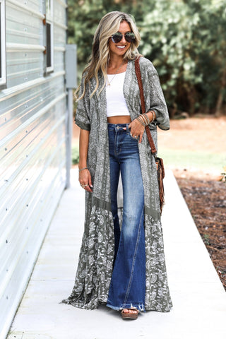 The Mia Olive Paisley Tapestry Kimono - Simply Me Boutique