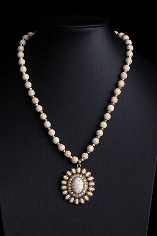 Western Layered Cream Necklace - Simply Me Boutique