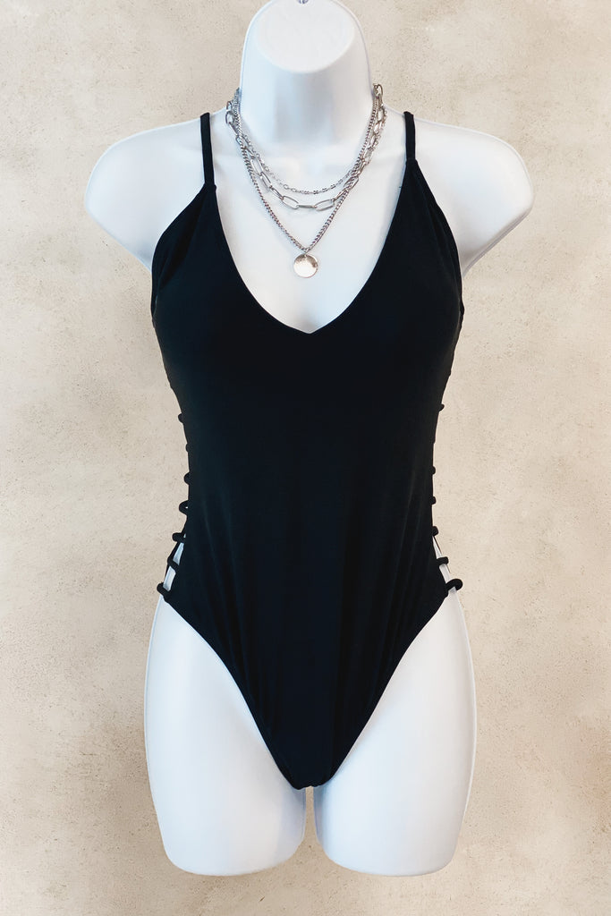 (More colors) The Oahu Side Cutout One Piece Swimsuit