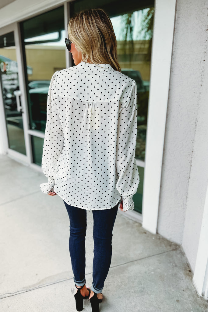 (More colors) Pretty and Chic Dot Blouse