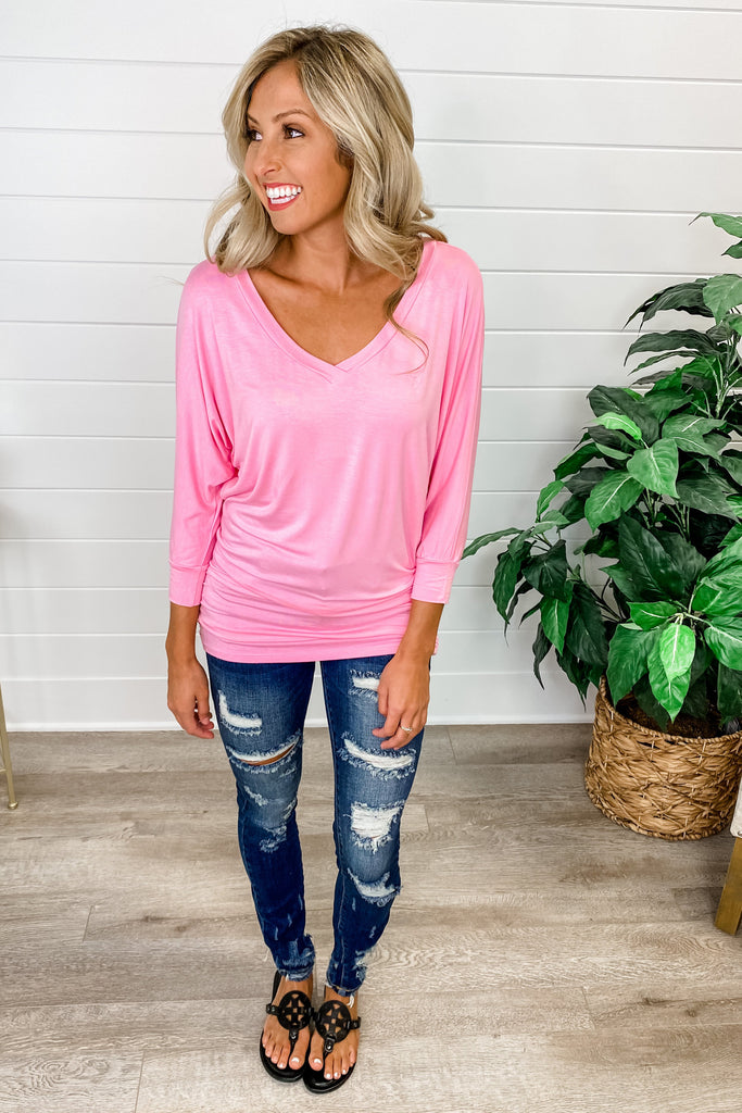 (More colors) Closet Must Have 3/4 Sleeve V Neck Top